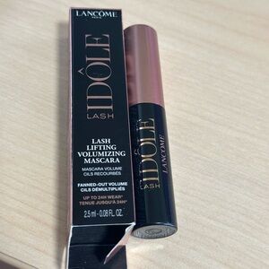 Lancôme Lash Idôle Volumizing Mascara Mini size